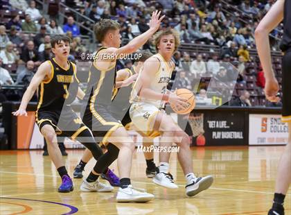 Thumbnail 1 in Emery vs. Union (UHSAA 3A Consolation) photogallery.