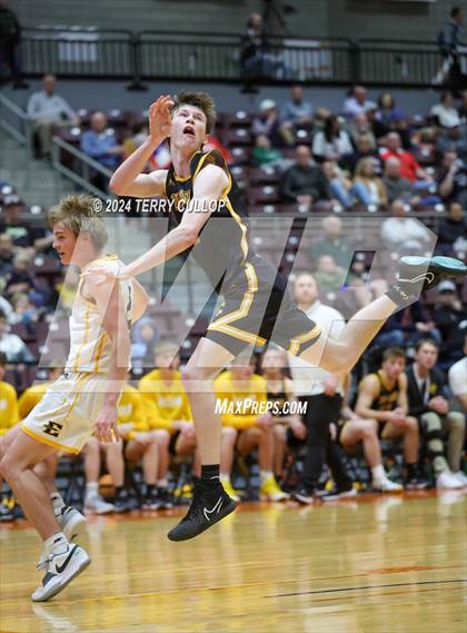 Thumbnail 1 in Emery vs. Union (UHSAA 3A Consolation) photogallery.