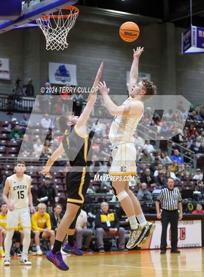 Thumbnail 3 in Emery vs. Union (UHSAA 3A Consolation) photogallery.
