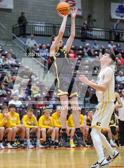 Thumbnail 3 in Emery vs. Union (UHSAA 3A Consolation) photogallery.