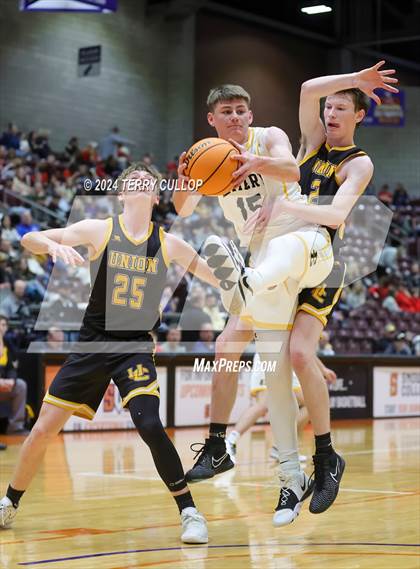 Thumbnail 1 in Emery vs. Union (UHSAA 3A Consolation) photogallery.