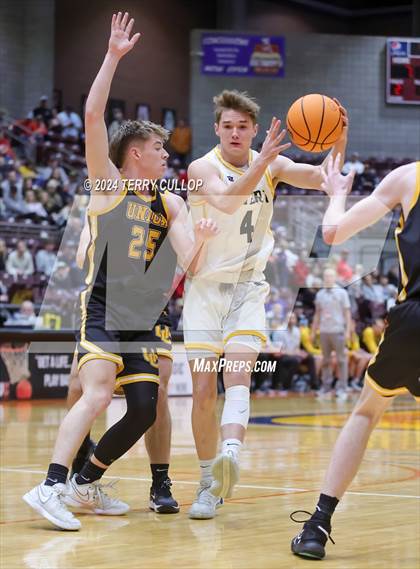 Thumbnail 2 in Emery vs. Union (UHSAA 3A Consolation) photogallery.