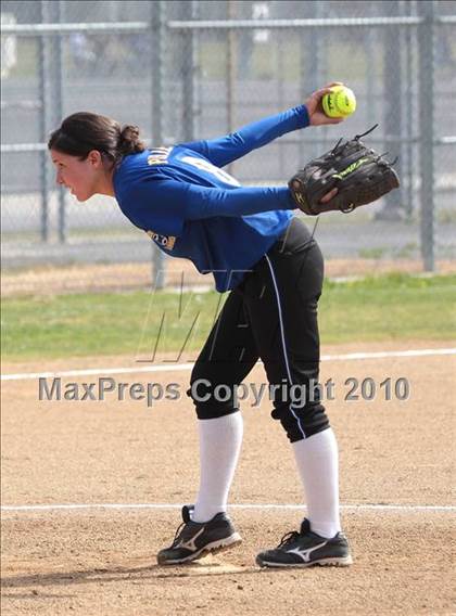 Thumbnail 3 in Los Angeles Baptist vs. Nordhoff (Valley Classic) photogallery.