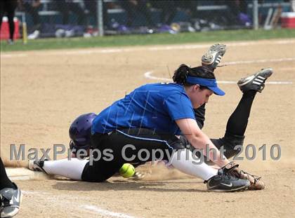Thumbnail 2 in Los Angeles Baptist vs. Nordhoff (Valley Classic) photogallery.