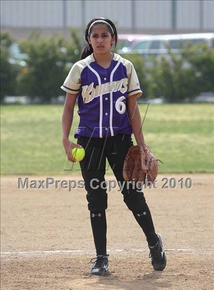 Thumbnail 3 in Los Angeles Baptist vs. Nordhoff (Valley Classic) photogallery.