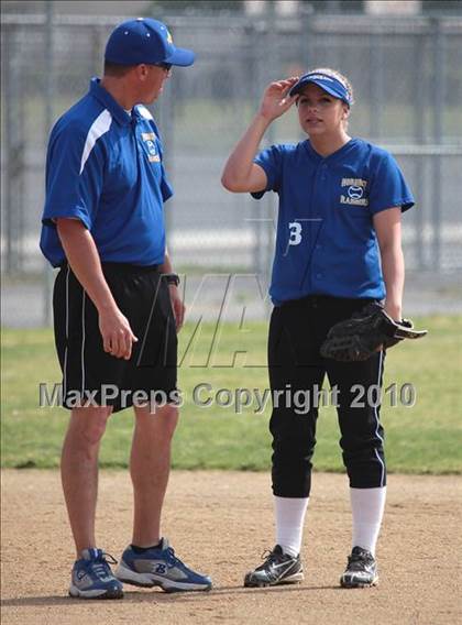 Thumbnail 2 in Los Angeles Baptist vs. Nordhoff (Valley Classic) photogallery.