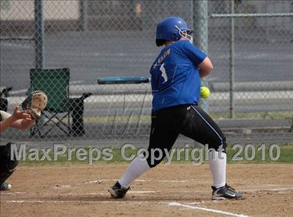 Thumbnail 3 in Los Angeles Baptist vs. Nordhoff (Valley Classic) photogallery.