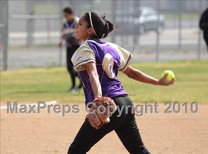 Thumbnail 3 in Los Angeles Baptist vs. Nordhoff (Valley Classic) photogallery.