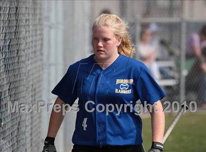 Thumbnail 2 in Los Angeles Baptist vs. Nordhoff (Valley Classic) photogallery.