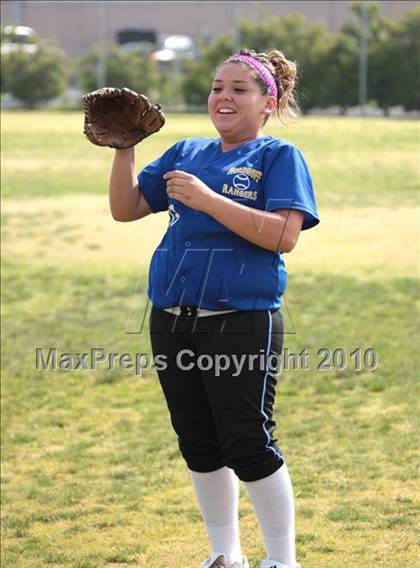 Thumbnail 3 in Los Angeles Baptist vs. Nordhoff (Valley Classic) photogallery.