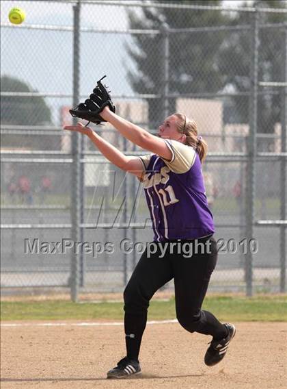 Thumbnail 2 in Los Angeles Baptist vs. Nordhoff (Valley Classic) photogallery.