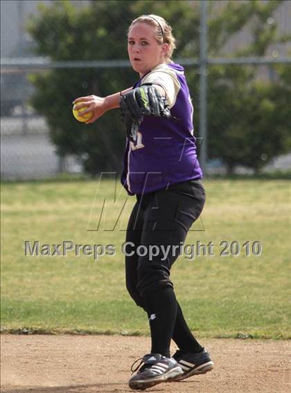 Thumbnail 3 in Los Angeles Baptist vs. Nordhoff (Valley Classic) photogallery.