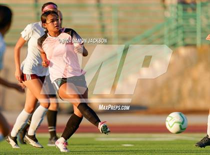 Thumbnail 2 in Pahrump Valley vs Virgin Valley (NIAA 3A Southern Region Quarterfinal) photogallery.
