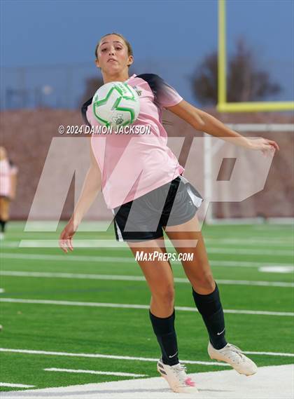 Thumbnail 3 in Pahrump Valley vs Virgin Valley (NIAA 3A Southern Region Quarterfinal) photogallery.