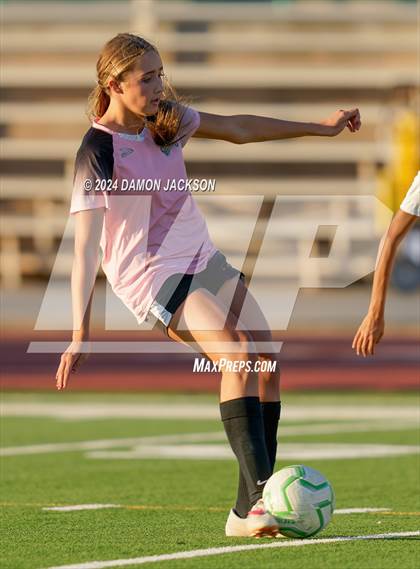 Thumbnail 1 in Pahrump Valley vs Virgin Valley (NIAA 3A Southern Region Quarterfinal) photogallery.
