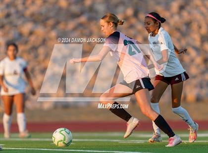 Thumbnail 3 in Pahrump Valley vs Virgin Valley (NIAA 3A Southern Region Quarterfinal) photogallery.