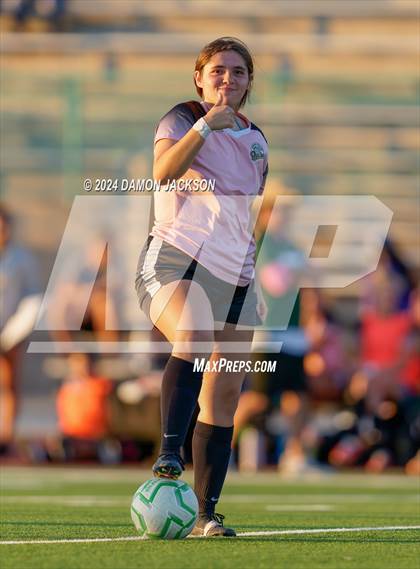Thumbnail 3 in Pahrump Valley vs Virgin Valley (NIAA 3A Southern Region Quarterfinal) photogallery.