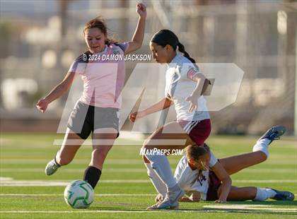 Thumbnail 3 in Pahrump Valley vs Virgin Valley (NIAA 3A Southern Region Quarterfinal) photogallery.
