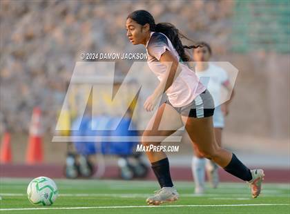 Thumbnail 1 in Pahrump Valley vs Virgin Valley (NIAA 3A Southern Region Quarterfinal) photogallery.