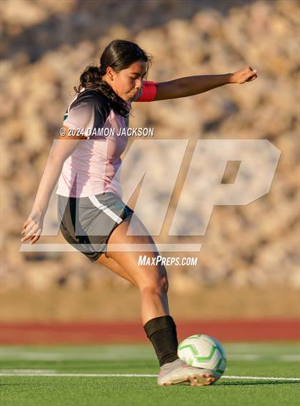 Thumbnail 1 in Pahrump Valley vs Virgin Valley (NIAA 3A Southern Region Quarterfinal) photogallery.