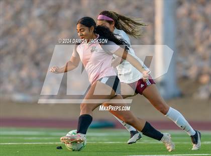 Thumbnail 3 in Pahrump Valley vs Virgin Valley (NIAA 3A Southern Region Quarterfinal) photogallery.