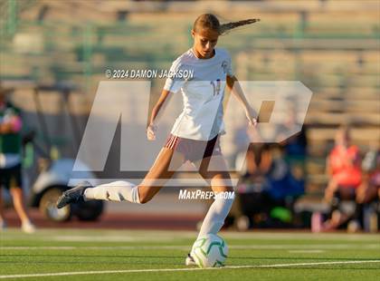 Thumbnail 1 in Pahrump Valley vs Virgin Valley (NIAA 3A Southern Region Quarterfinal) photogallery.