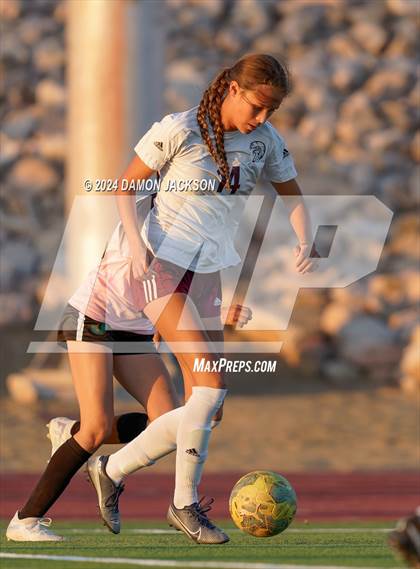Thumbnail 2 in Pahrump Valley vs Virgin Valley (NIAA 3A Southern Region Quarterfinal) photogallery.