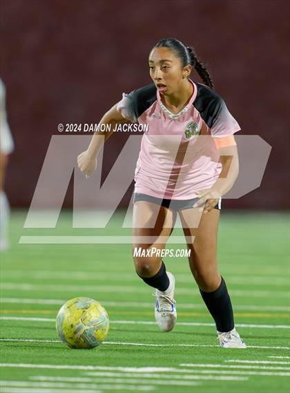 Thumbnail 1 in Pahrump Valley vs Virgin Valley (NIAA 3A Southern Region Quarterfinal) photogallery.