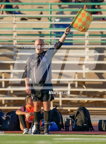 Thumbnail 3 in Pahrump Valley vs Virgin Valley (NIAA 3A Southern Region Quarterfinal) photogallery.