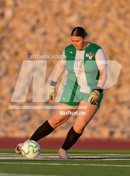 Thumbnail 2 in Pahrump Valley vs Virgin Valley (NIAA 3A Southern Region Quarterfinal) photogallery.