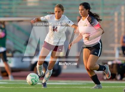 Thumbnail 3 in Pahrump Valley vs Virgin Valley (NIAA 3A Southern Region Quarterfinal) photogallery.