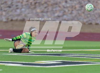 Thumbnail 3 in Pahrump Valley vs Virgin Valley (NIAA 3A Southern Region Quarterfinal) photogallery.