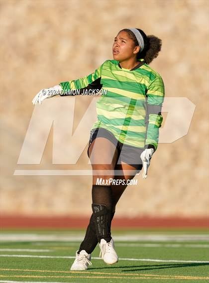Thumbnail 3 in Pahrump Valley vs Virgin Valley (NIAA 3A Southern Region Quarterfinal) photogallery.
