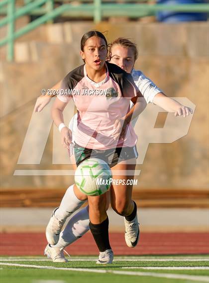 Thumbnail 3 in Pahrump Valley vs Virgin Valley (NIAA 3A Southern Region Quarterfinal) photogallery.