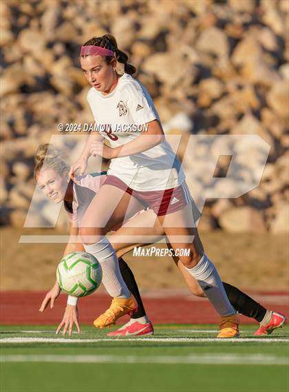 Thumbnail 2 in Pahrump Valley vs Virgin Valley (NIAA 3A Southern Region Quarterfinal) photogallery.