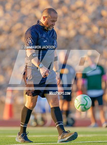 Thumbnail 2 in Pahrump Valley vs Virgin Valley (NIAA 3A Southern Region Quarterfinal) photogallery.