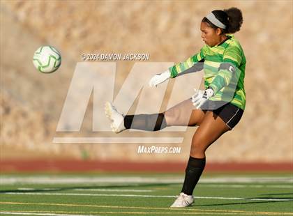 Thumbnail 2 in Pahrump Valley vs Virgin Valley (NIAA 3A Southern Region Quarterfinal) photogallery.