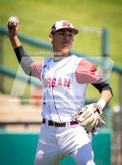 Thumbnail 3 in Golden vs. Fort Morgan (CHSAA 4A Quarterfinal) photogallery.