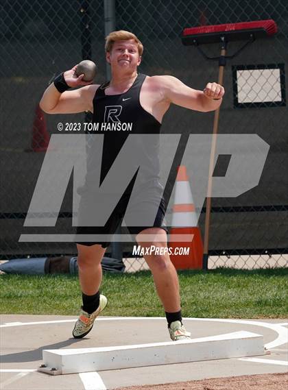 Thumbnail 1 in CHSAA 4A Finals (Shot Put) photogallery.