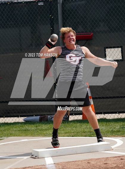 Thumbnail 1 in CHSAA 4A Finals (Shot Put) photogallery.