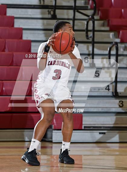 Thumbnail 2 in Liberty Ranch vs. Laguna Creek (Trojan Christmas Classic) photogallery.