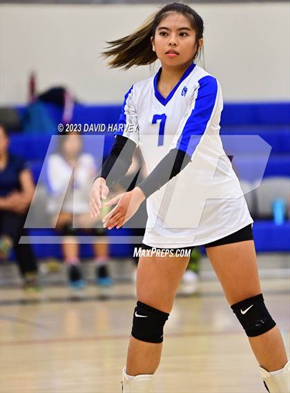 Thumbnail 3 in Jefferson vs Sheridan photogallery.