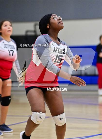 Thumbnail 1 in Jefferson vs Sheridan photogallery.