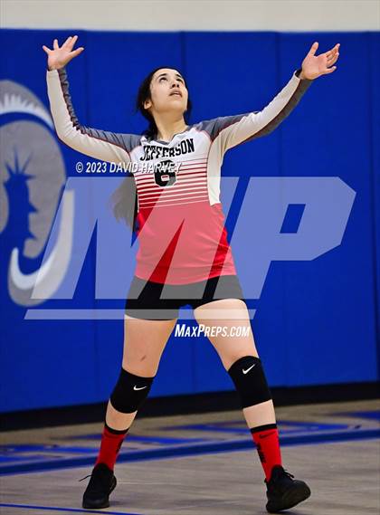 Thumbnail 2 in Jefferson vs Sheridan photogallery.