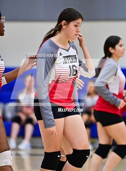Thumbnail 2 in Jefferson vs Sheridan photogallery.