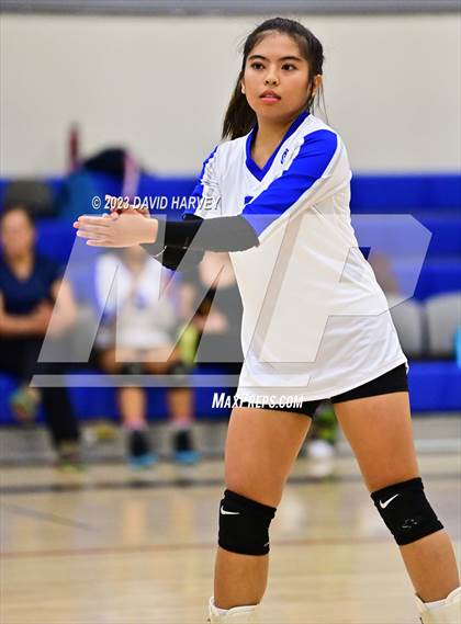 Thumbnail 2 in Jefferson vs Sheridan photogallery.