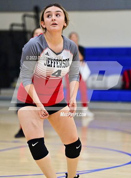 Thumbnail 3 in Jefferson vs Sheridan photogallery.