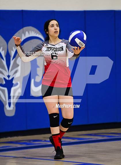 Thumbnail 2 in Jefferson vs Sheridan photogallery.
