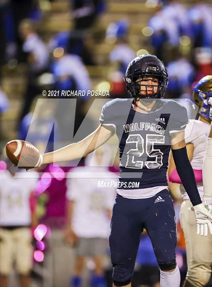Thumbnail 3 in Clovis @ Clovis East photogallery.