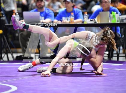 Thumbnail 1 in UIL State Championships - 6A 119lb Final photogallery.